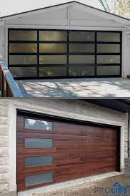 Do You Know Your Options When It Comes To Garage Doors Designed With Glass Panels Vs Garage Door Panels Desi Garage Doors Glass Garage Door Garage Door Design