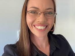 Annette Akins's Instagram, Twitter & Facebook