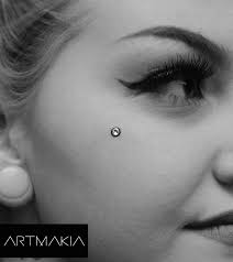 piercing art makia