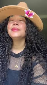 Dania Moran's Instagram, Twitter & Facebook