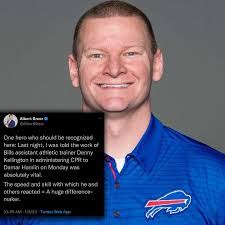 Brian Minichino's Instagram, Twitter & Facebook