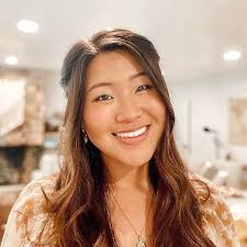 Jade and the Clouds: Chung, Meagan, Tan, Ying Hui: 9780578362229:  Amazon.com: Books