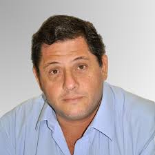 Daniela Cristina Carvalho de Abreu