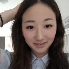 Liya Zhang's Instagram, Twitter & Facebook