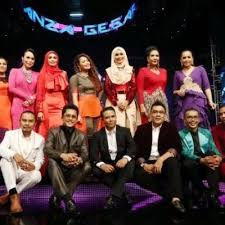 Esok masih ada artis : Lirik Lagu Esok Masih Ada Hannah Delisha