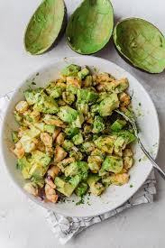 This Light And Simple Shrimp Avocado Salad Uses Only A Few Simple Ingredients With A Zesty Lime Oliv Avocado Salad Recipes Shrimp Avocado Salad Avocado Recipes