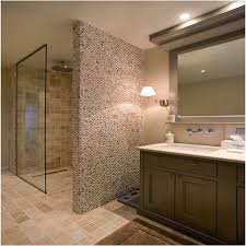 Je vous propose de trouver inspiration et conseil pour réussir à créer votre salle de bain design italien dans al suite de règle générale, une salle de bain design italien se distingue avec un aménagement moderne, des. 70 Modele Salle De Bain Avec Douche A L Italienne 2018 Salle De Bains Douche Italienne Salle De Bain Design Salle De Bains Moderne