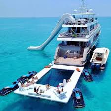 24 Rich Kids Of Instagram Who Love To Flaunt Their Wealth 13 Yacht Life Boat Rich Kids Of Instagram