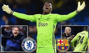 Hoewel de plaspil niet bekend staat als prestatieverhogend, kan het vochtafdrijvende. Chelsea And Barcelona Get Huge Boost As Ajax Boss Admits Andre Onana Is Available At Right Price Daily Mail Online