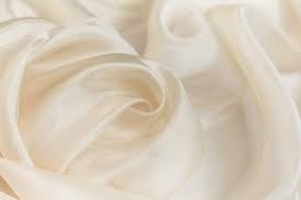 Tissu africain en dentelle guipure rose poussiéreux asoebi à grande fleur pour robe de mariée, matériel de couture. Quel Tissu Choisir Pour Votre Robe De Mariee Josabi Mariees