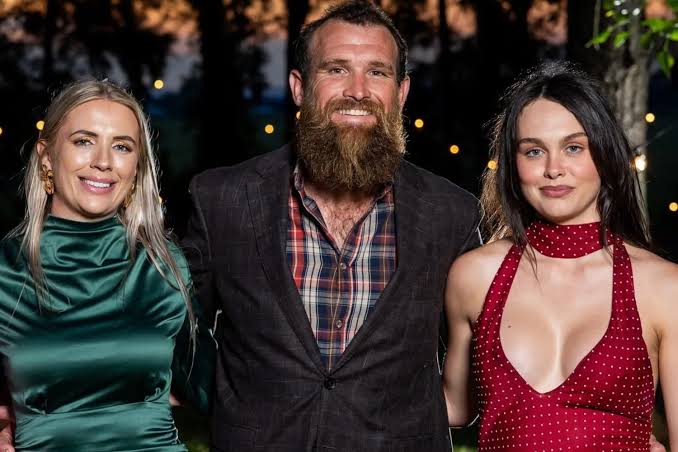Farmer Wants A Wife: Logan and Poppy reveal 'secret group chat'
