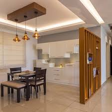 This contemporary dining room takes design cues from its stunning beachfront location. You Can Be The Perfect Host In This Beautiful Dining Area Well Lit And Elegant It S Great Bot Kitchen Ceiling Design Ceiling Design Living Room Dining Design