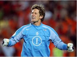 Het nederlands elftal ) representa a holanda em partidas internacionais de futebol masculino desde 1905. Espreme A Laranja Grandes Laranjas Van Der Sar