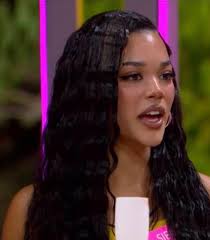 Sierra hairstyle : r/LoveIslandUSA