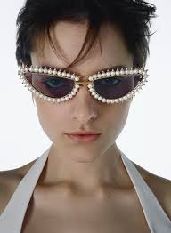 The Glossary Arts & Style issue 2024 by Neighbourhood Media