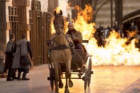 With his true love captured by the villainous sheriff of nottingham, the legendary robin hood and his crew of outlaws execute a daring rescue to save her. Robin Hood 2018 Film Rezensionen De