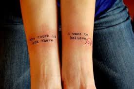 Tattoo 2bbelieve Jpg 400 266 Pixel Zitat Tattoo Einzigartige Tattoos Zitate Glaubenstatowierungen
