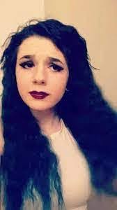 Trisha Mullen's Instagram, Twitter & Facebook