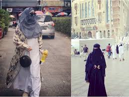 Umi pipik ini kan banyak digosipin dekat sama artis bahkan isu nya skrg udah jadi istri ke dua vokalis band. 7gcgos1qwjfcwm
