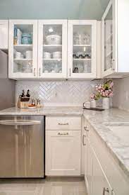 The following set of 6 kitchen layout ideas should give you an idea of the best option for your needs and your space. Modern Small Small Space Small House Kitchen Design