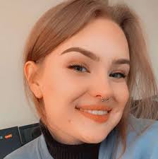 Daniela Kleven and Cameron Lapointe's Wedding Website