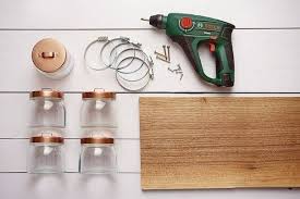 Was sie beim regal selber bauen bedenken müssen auch, wenn sie nun am liebsten gleich die werkzeugkiste auspacken und loslegen wollen: Hangeregal Fur Badezimmer Selber Bauen Dekoking Diy