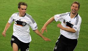 German football has rallied around thomas hitzlsperger after the former international midfielder. Coming Out Im Fussball Thomas Hitzlsperger Widerspricht Philipp Lahm