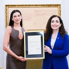 See Julianna Peyton Brooks nude images and footage now