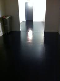 Painted Wood And Vinyl Floor Black High Gloss Painted Floors Vinyl Flooring Painting On Wood