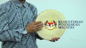 Gendang melayu terbilang unik karena akulturasi dari budaya melayu, muslim dan tiongkok. Alat Muzik Tradisional Melayu