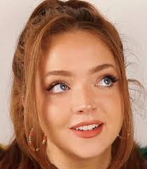 Olivia King's Instagram, Twitter & Facebook