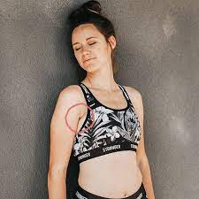 Best workout plan to lose armpit fat within 4 weeks. How To Lose Armpit Fat Fast