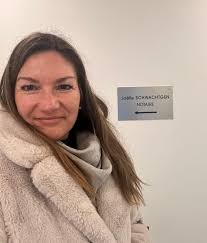 Une nouvelle vente conclue ce matin à Luxembourg avec la signature chez le  notaire ! Félicitations aux nouveaux propriétaires, et merci à mes clients  vendeurs de m'avoir fait confiance dans l'accompagnement de