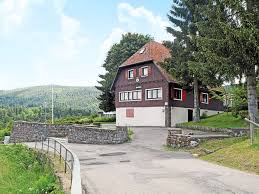 Across from the rathaus is the feichtinger haus, with a beautifully arcaded. Bad Herrenalb Hintergrund Bad Wildbad Umgebung Schwarzwalder Bote