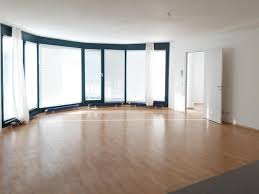 Sie haben zwischen 3 bis 10 etagen und die wohnungen sind zwischen 35 und 110 quadratmeter groß. 4 Zimmer Wohnung Zu Vermieten Landsberger Allee 171d 10369 Berlin Lichtenberg Lichtenberg Mapio Net