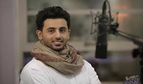 الفنان فؤاد عبد الواحد يقدم أغنية جديدة يهديها لليمن بعنوان Fashion Scarf