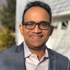 Iayn G. Clark 伊恩奇总裁Email & Phone Number