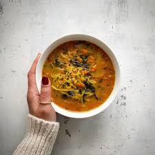 Soupe Aux Legumes Curcuma En 2020 Soupe Legume Curcuma Soupes