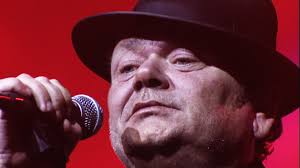Maar andré hazes gaat op eigen benen ook als een trein. Andre Hazes 50 Jaar Youtube
