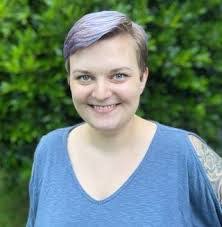 Amanda Messer's Instagram, Twitter & Facebook