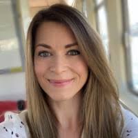 4300+ "Eileen To" profiles