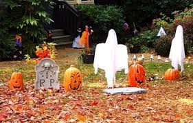 Here are 45 that they will love! Top Neighborhoods To Trick Or Treat In Houston 2019 Edition