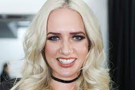 Последние твиты от sarah_knappik (@sarah_knappik). Sarah Knappik Sie Ist Endlich Wieder Verliebt Gala De