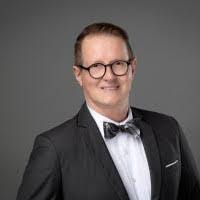 Tim Winans's Instagram, Twitter & Facebook