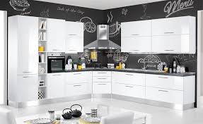 L'obiettivo delle persone che negli ultimi tempi si accingono a comprare una casa è quello di pagare poco. Cucine Mondo Convenienza
