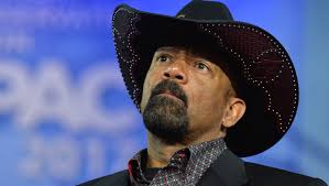 Bice: Milwaukee County Sheriff David Clarke wants officers to enforce  immigration laws