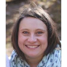 Mallory Pearce's Instagram, Twitter & Facebook