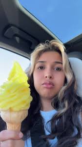 Delicious Lemon Top Ice Cream Recipe