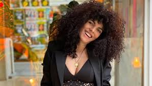 Με δική του ευθύνη έφυγε ο γιώργος μαυρίδης από το νοσοκομείο. Maria Solwmoy 21 Etwn Kai Pe8amenh Symfwna Me Th Wikipedia Star Gr