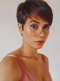 26 Classy Pixie Haircut For Thick Hair And Thin Hair The First Hand Fashion News For Females In 2020 Pixie Haircut Thin Hair Pixie Haircut For Thick Hair Thick Hair Styles